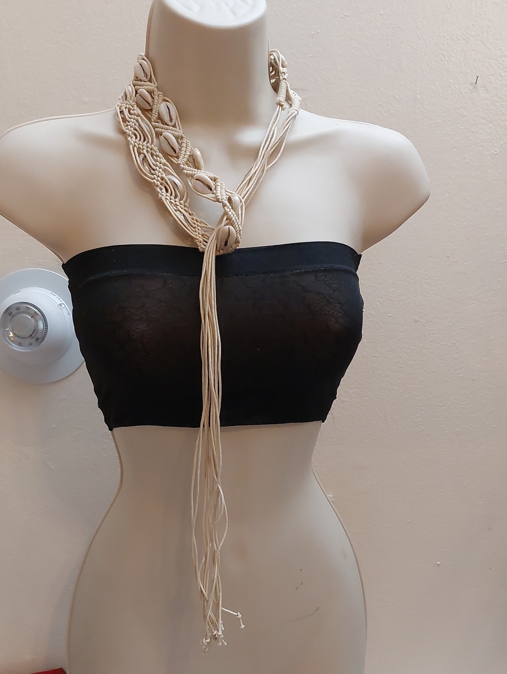 Natural Conch Shells Macrame Belt - Picture 4 of 4